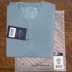 BRAND NEW men’s BYLT lux top size m